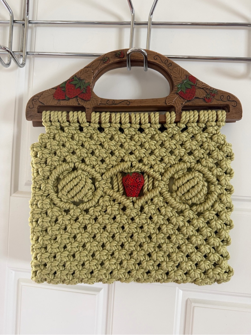 Handmade Macramé Strawberries Shoulder Bag - Sage Green